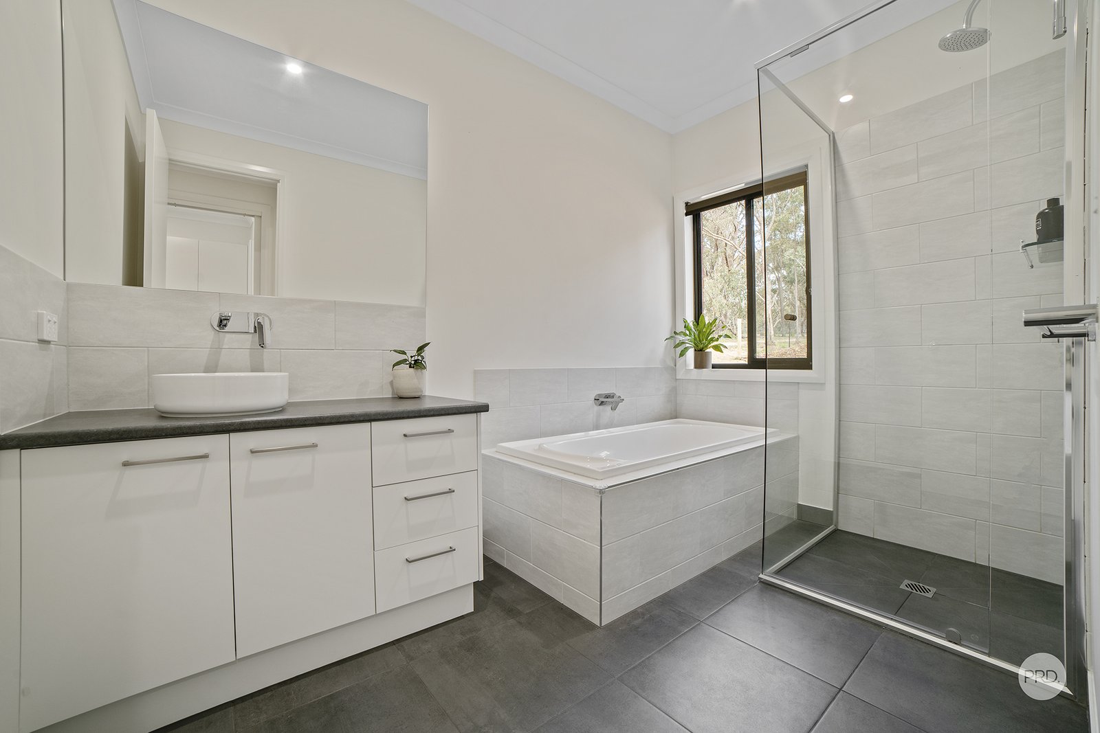 128 Fryerstown Road TARADALE 14