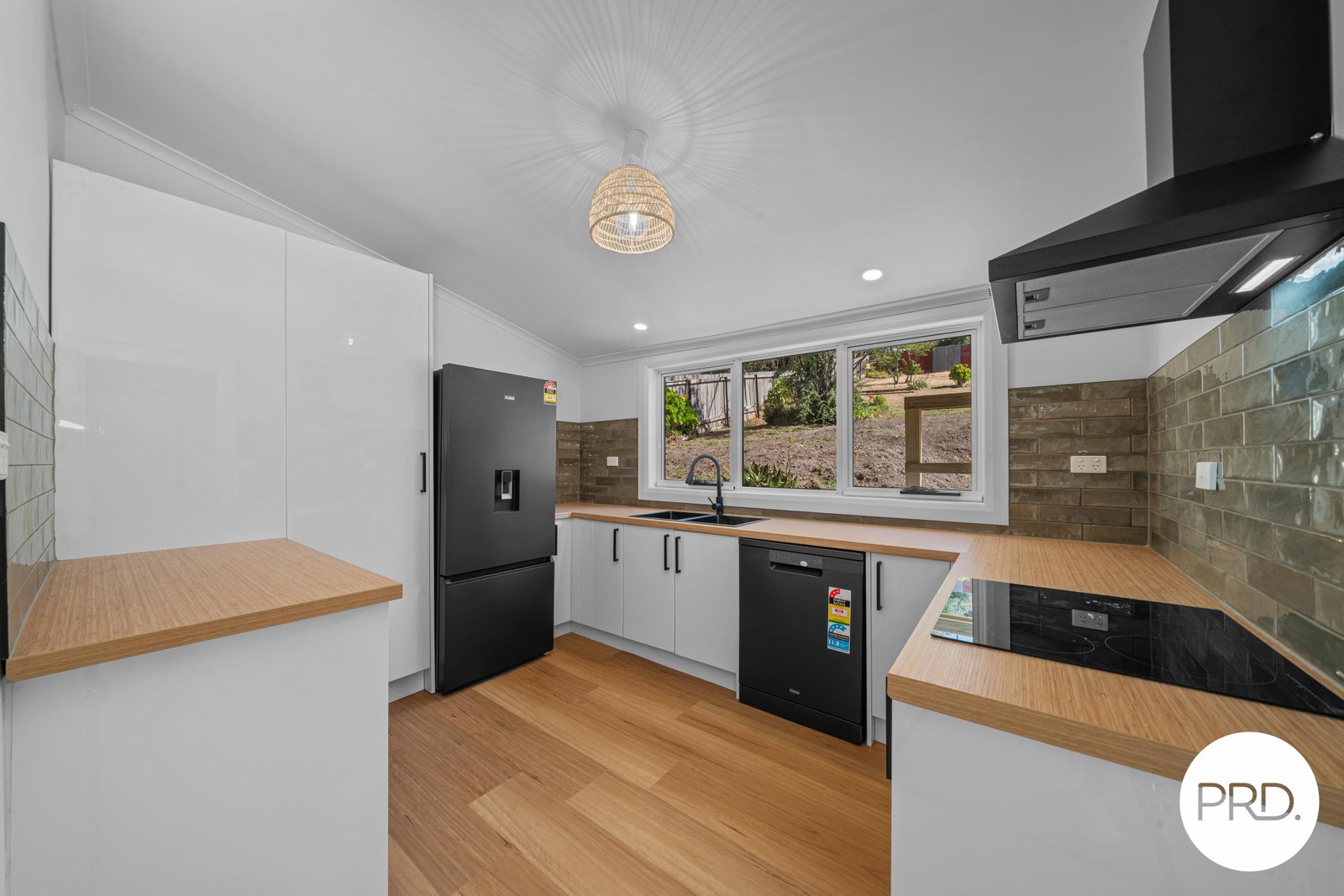 128 Glenora Road NEW NORFOLK 8