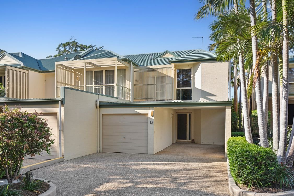12/8 Grasslands Close COFFS HARBOUR 2