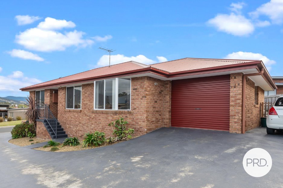 1/28 Henty Close OLD BEACH 1