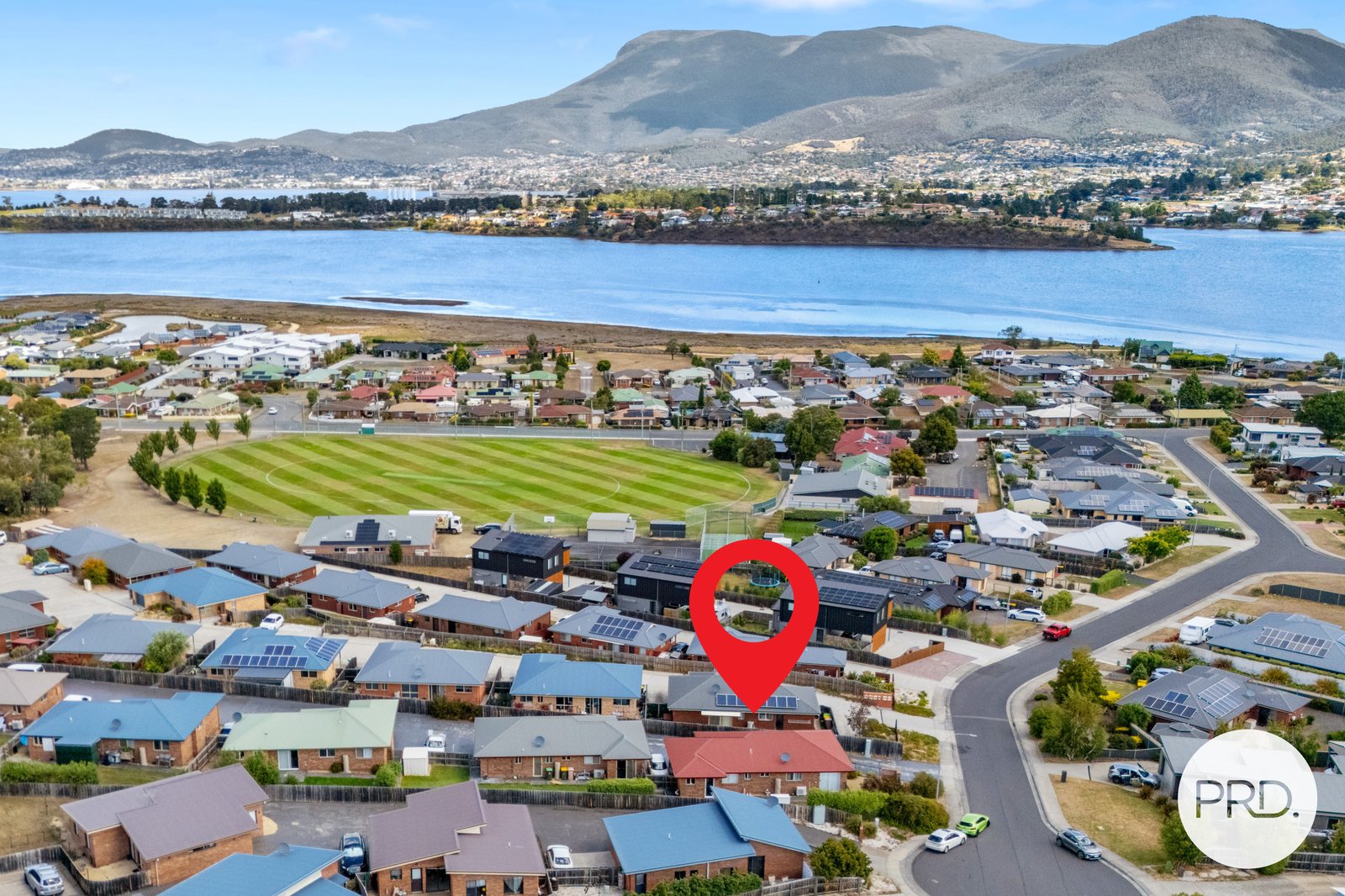 1/28 Henty Close OLD BEACH 2
