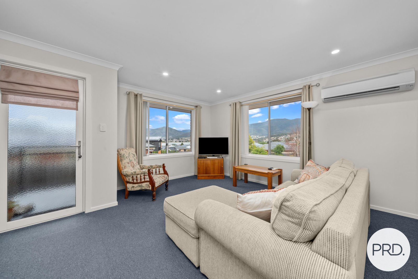 1/28 Henty Close OLD BEACH 3