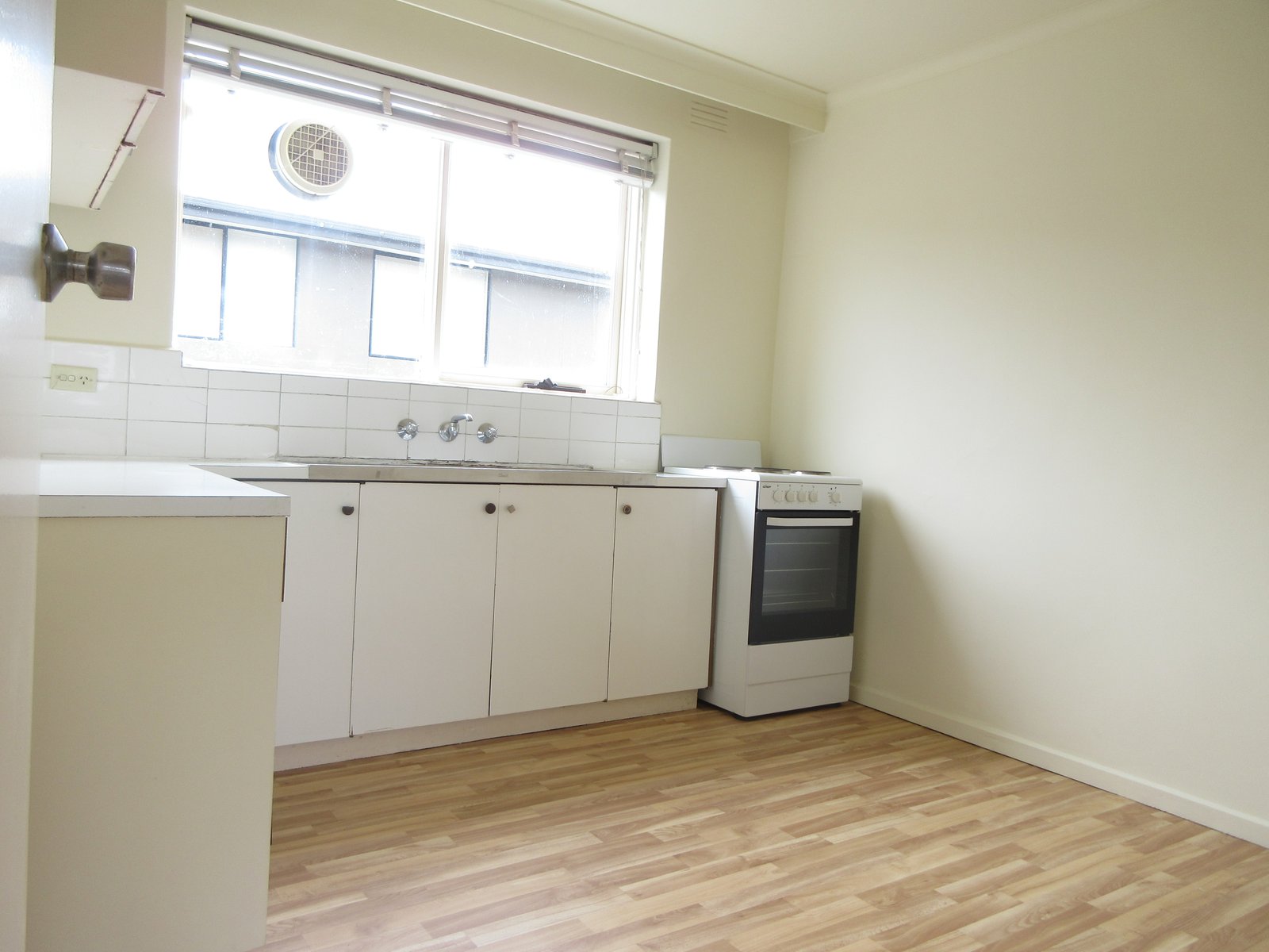 Gallery: 1/28 Holloway Street
