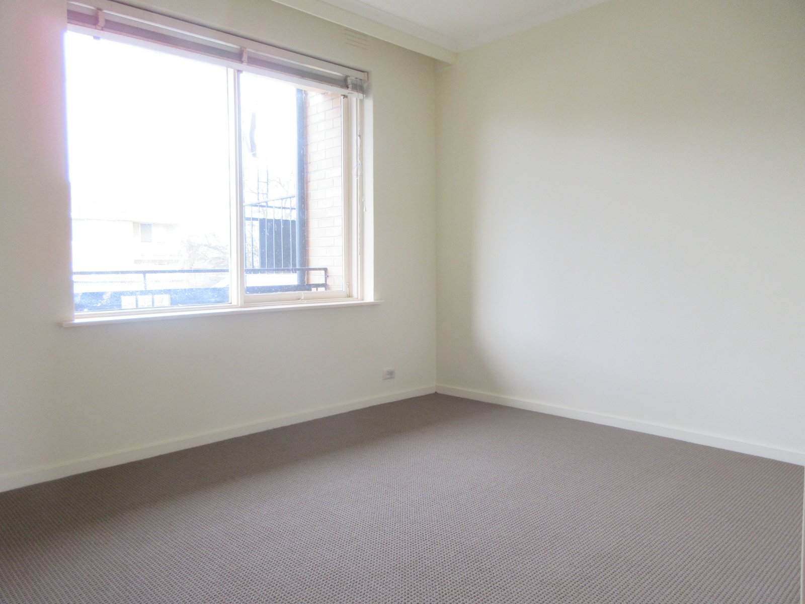 Gallery: 1/28 Holloway Street