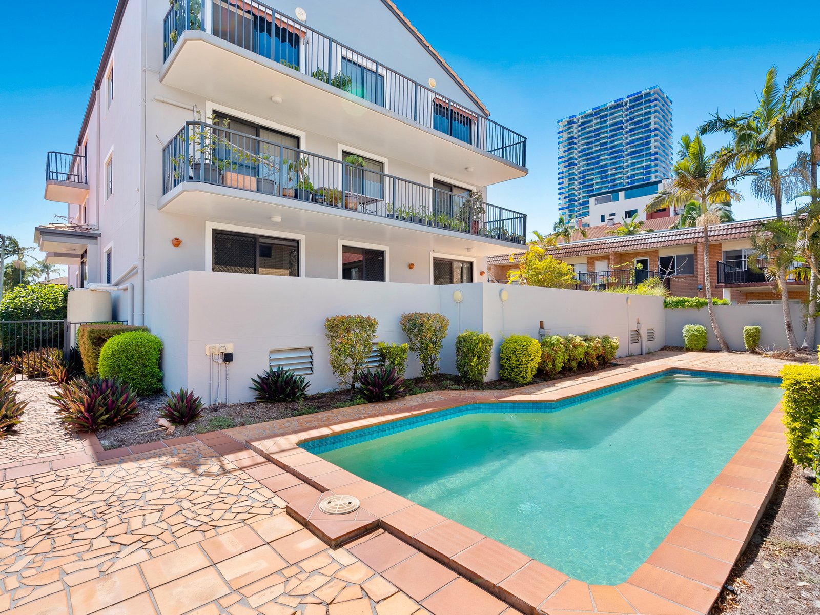 1/28 Little Norman Street SOUTHPORT 2