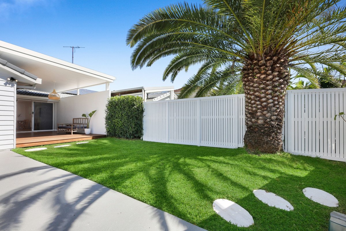 1/28 Macaw Avenue MIAMI 2