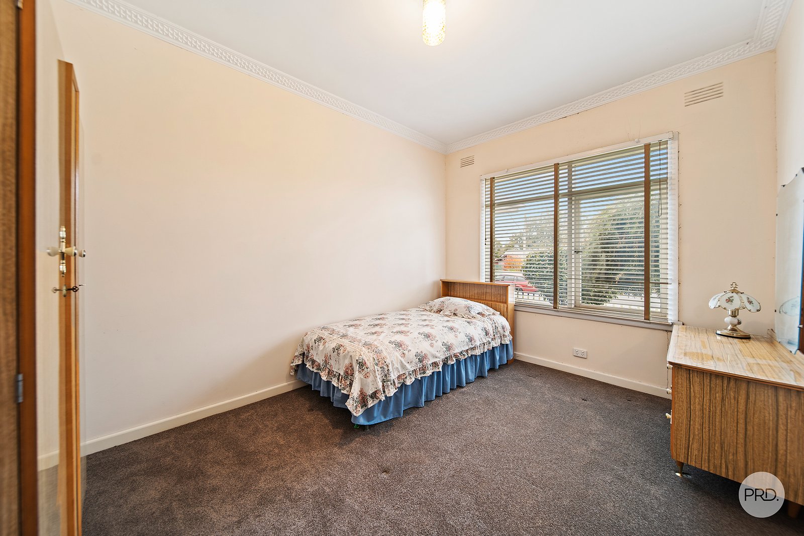 128 Mackenzie St West  GOLDEN SQUARE 7