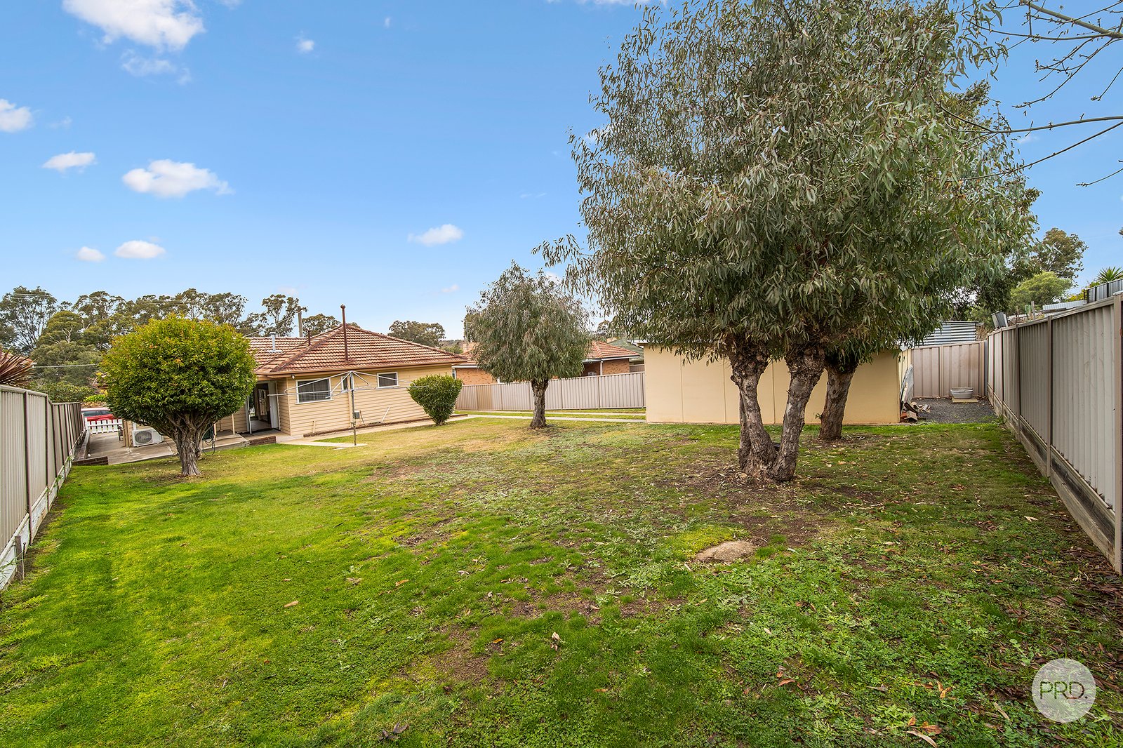 128 Mackenzie St West  GOLDEN SQUARE 12