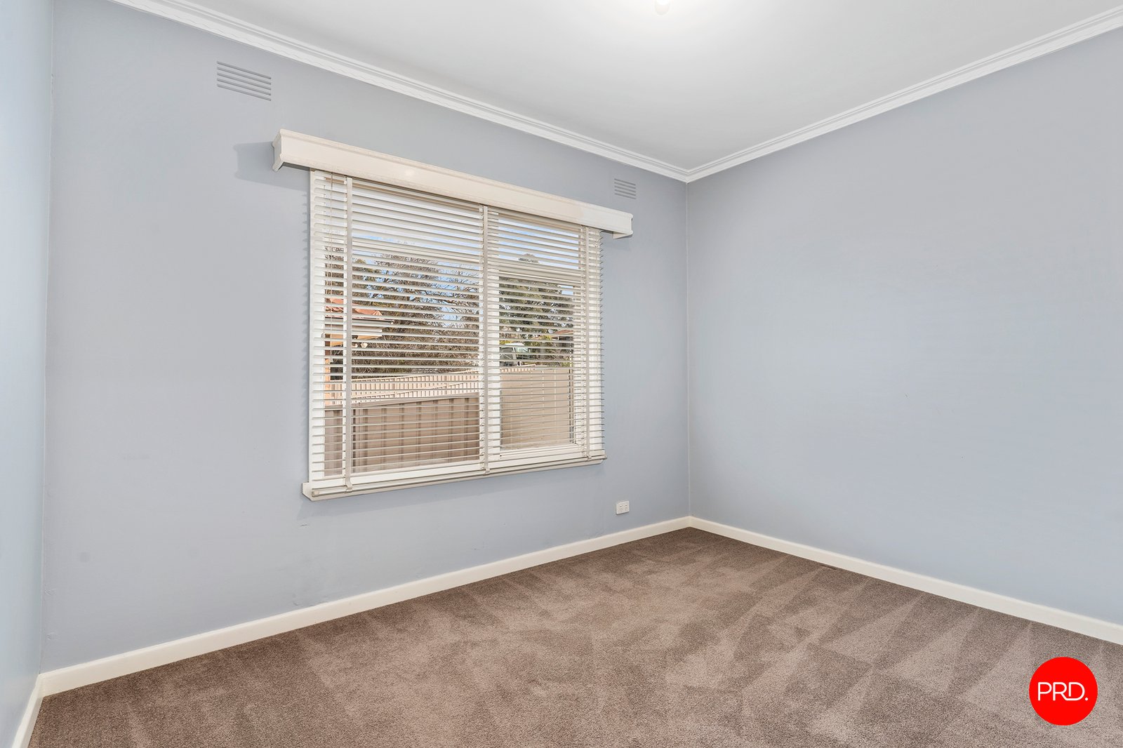 128 Mackenzie Street West  GOLDEN SQUARE 9