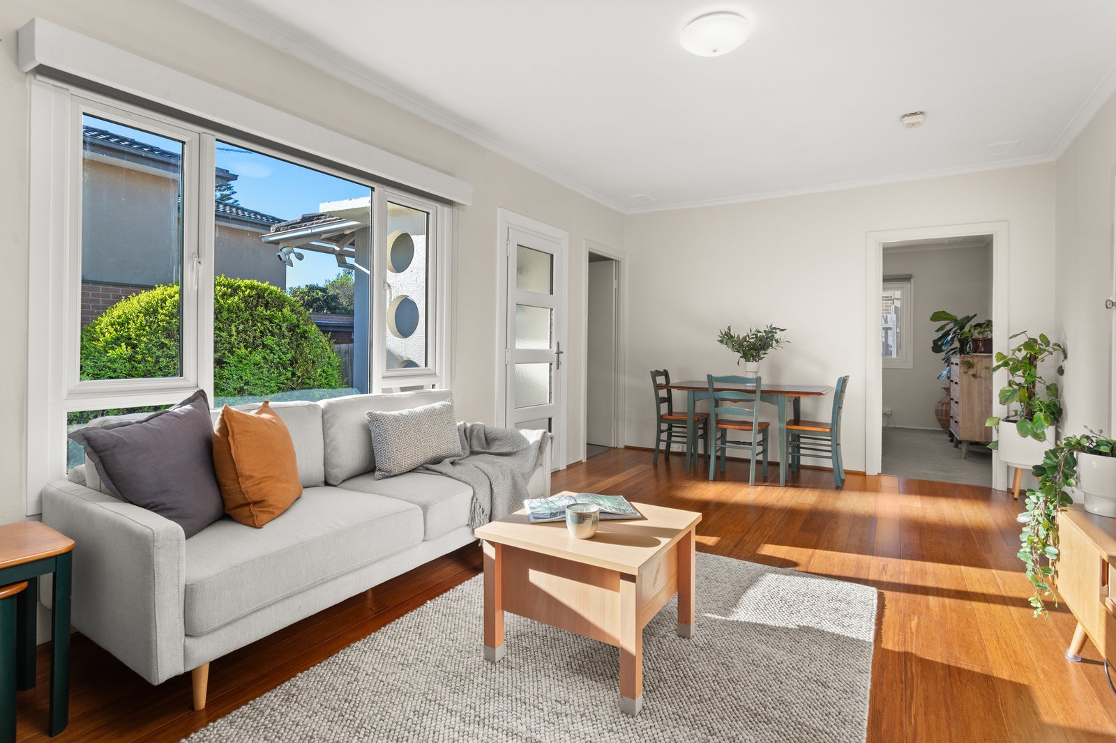 Gallery: 1/28 Melinga Crescent