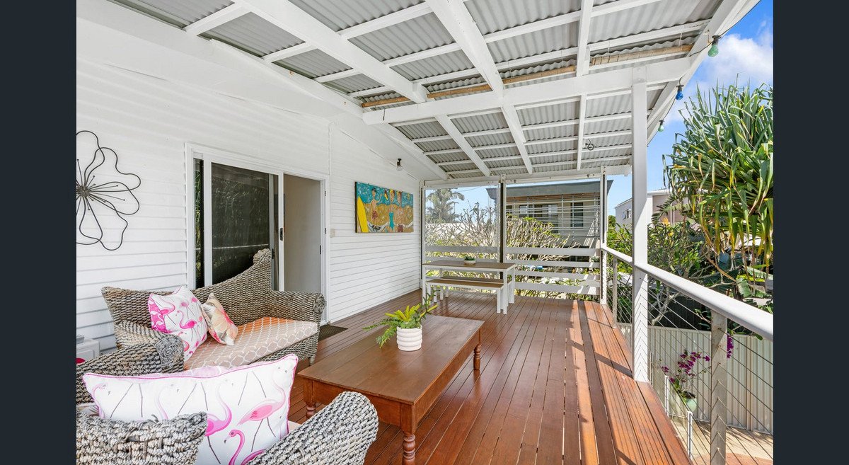 128 Nobby Parade MIAMI 19