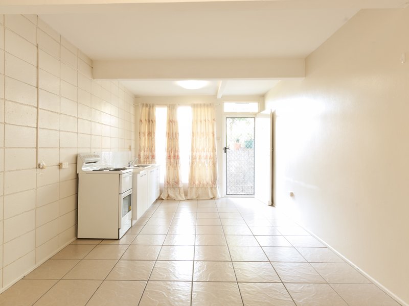 1/28 Oxenham Street NUNDAH 2