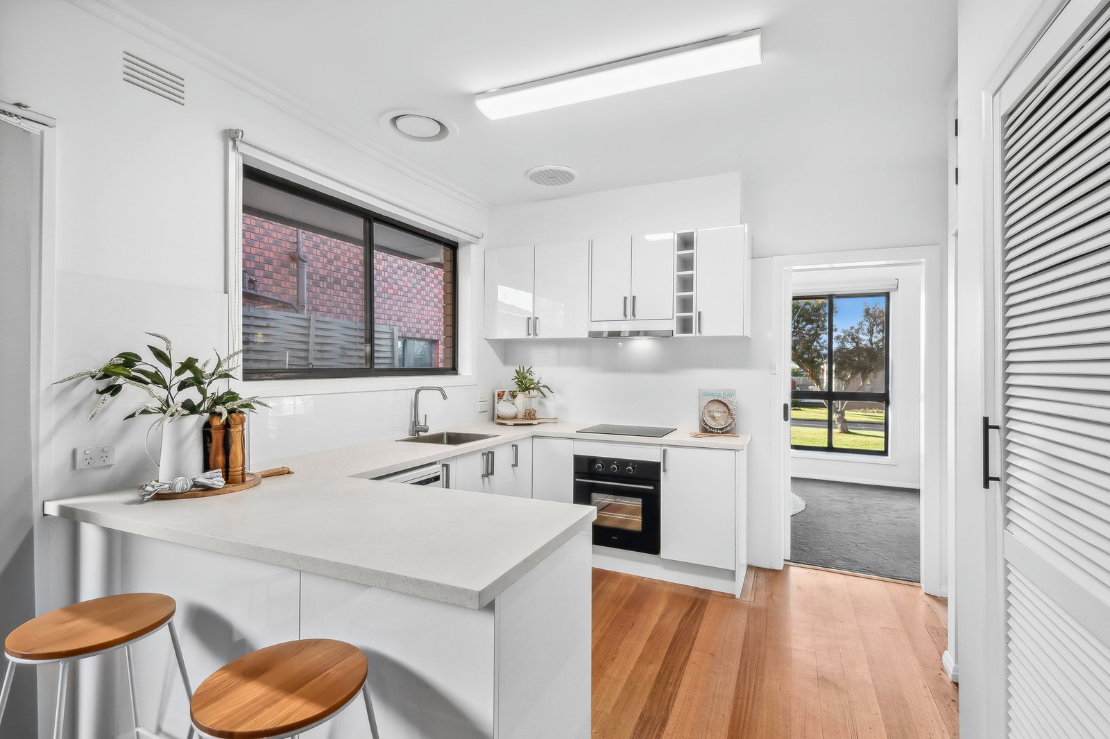 Gallery: 128 Sladen Street