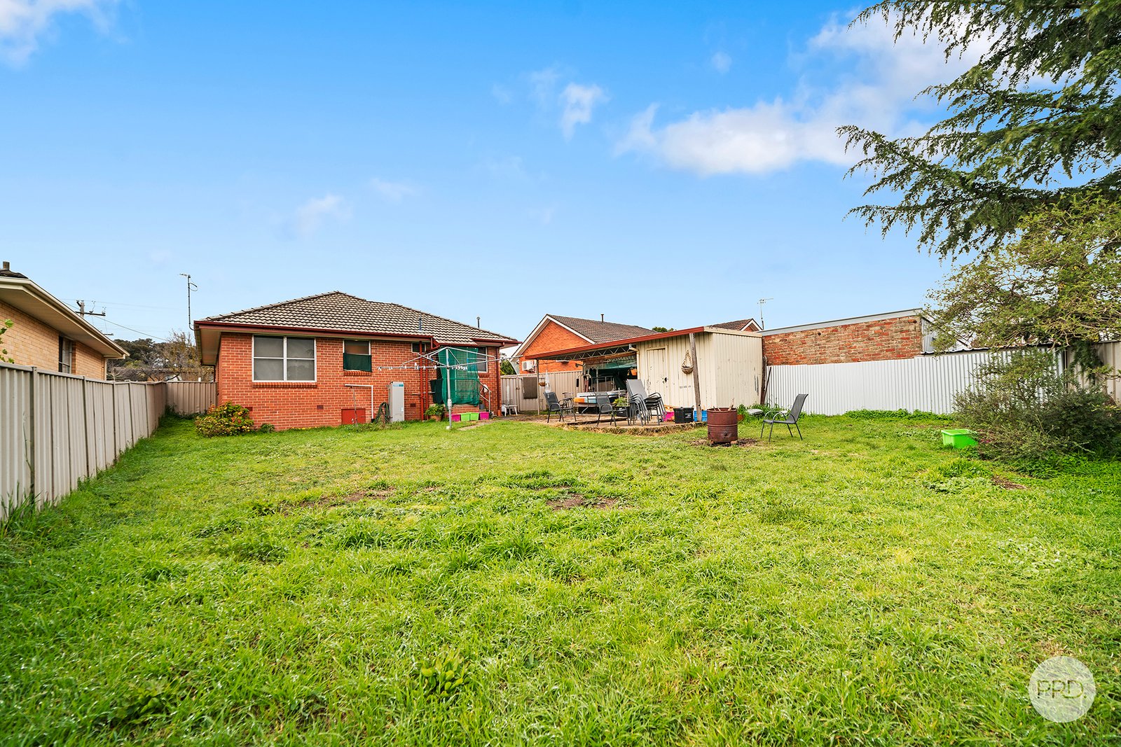 128 St Aidans Road KENNINGTON 9