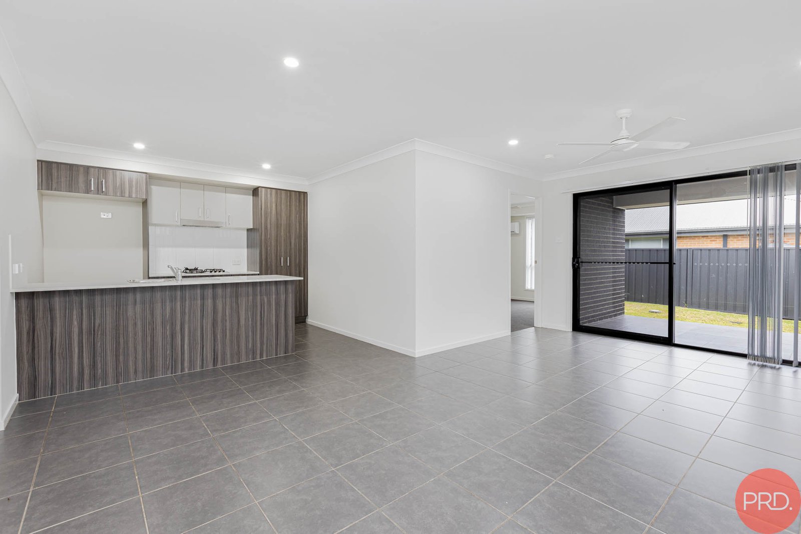 1/28 Thorncliffe Avenue THORNTON 5