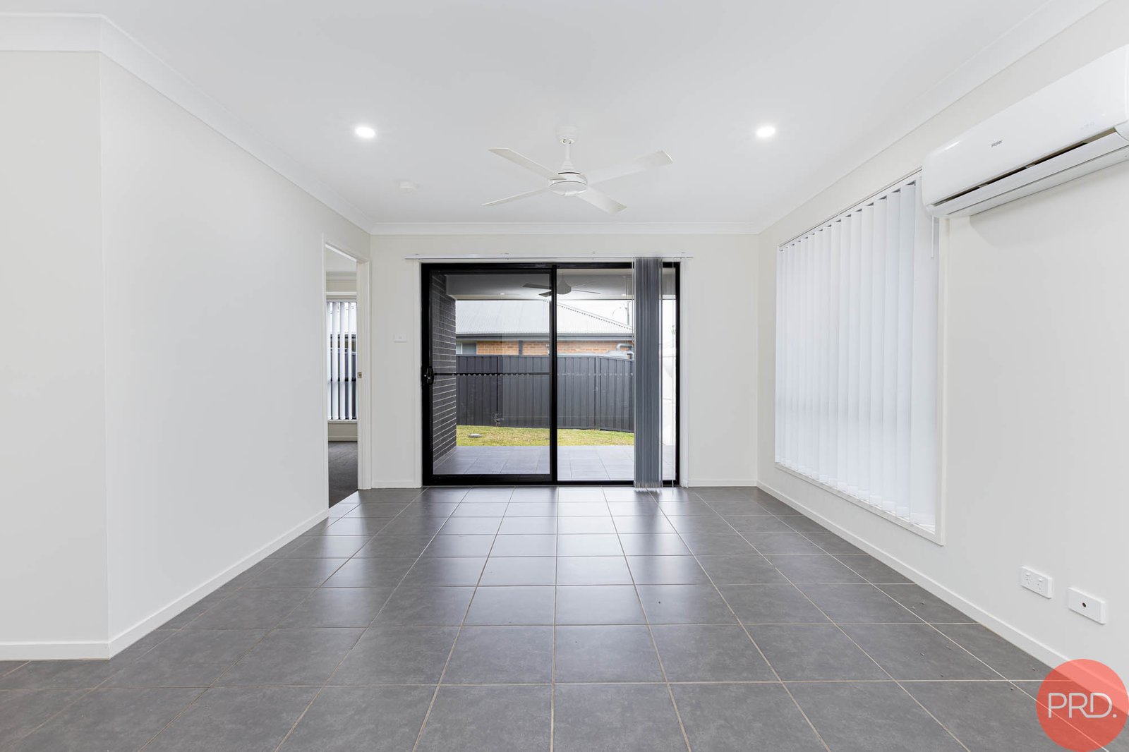 1/28 Thorncliffe Avenue THORNTON 14