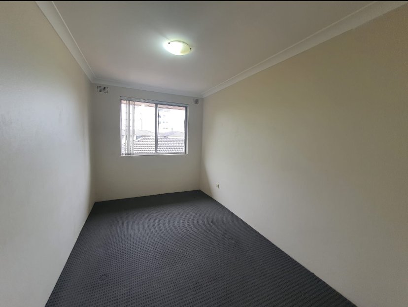 12/81 Castlereagh Street LIVERPOOL 4