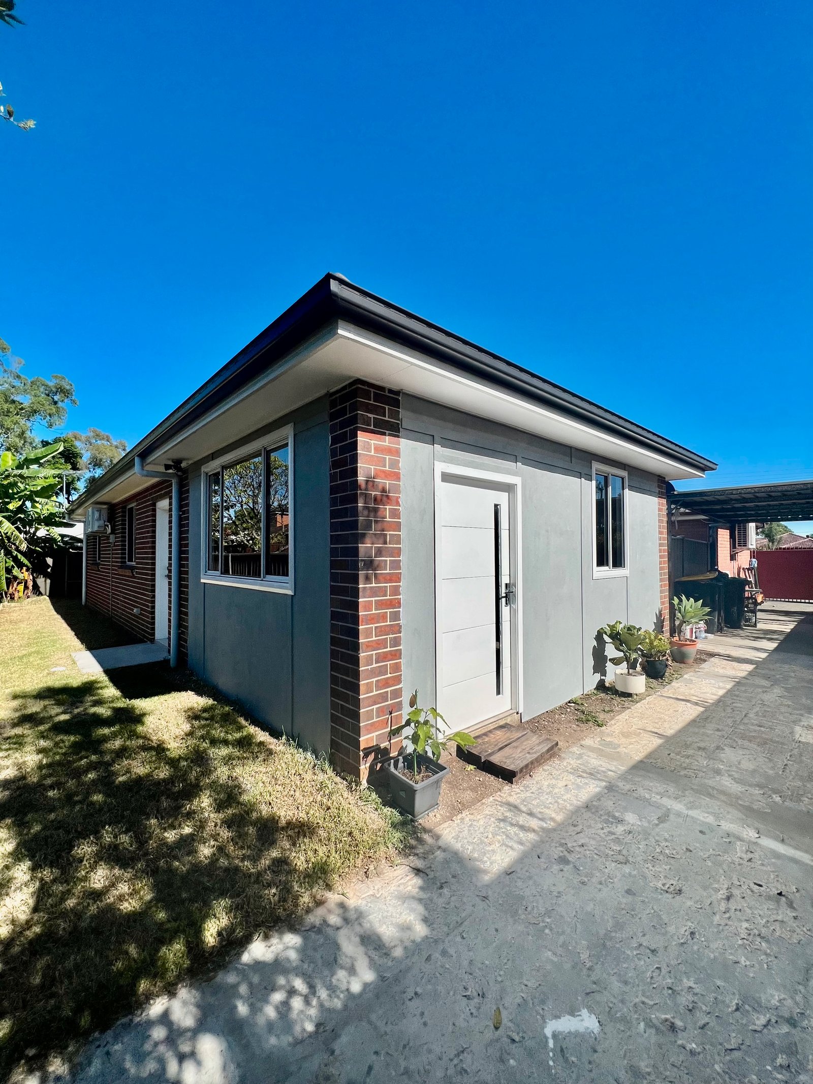 1/282 Newbridge Road MOOREBANK 6