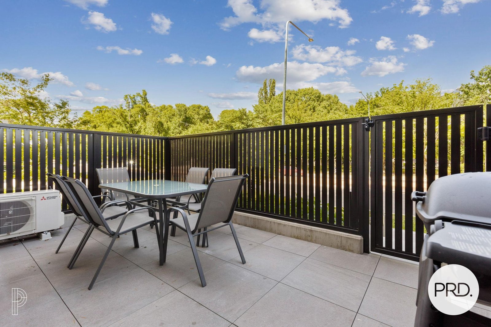 12/83 Cooyong Street REID 8