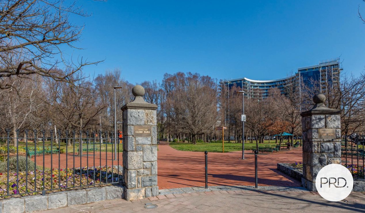 12/83 Cooyong Street REID 14