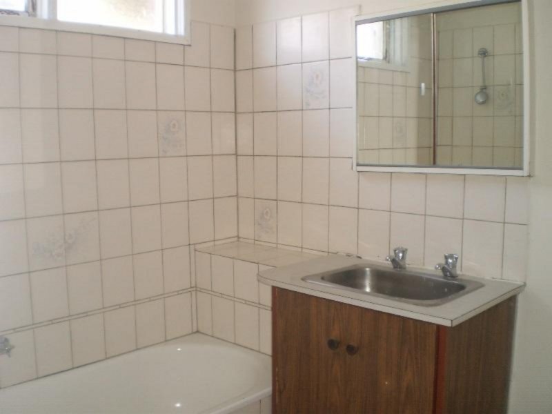 Gallery: 1/283 Williamstown Road