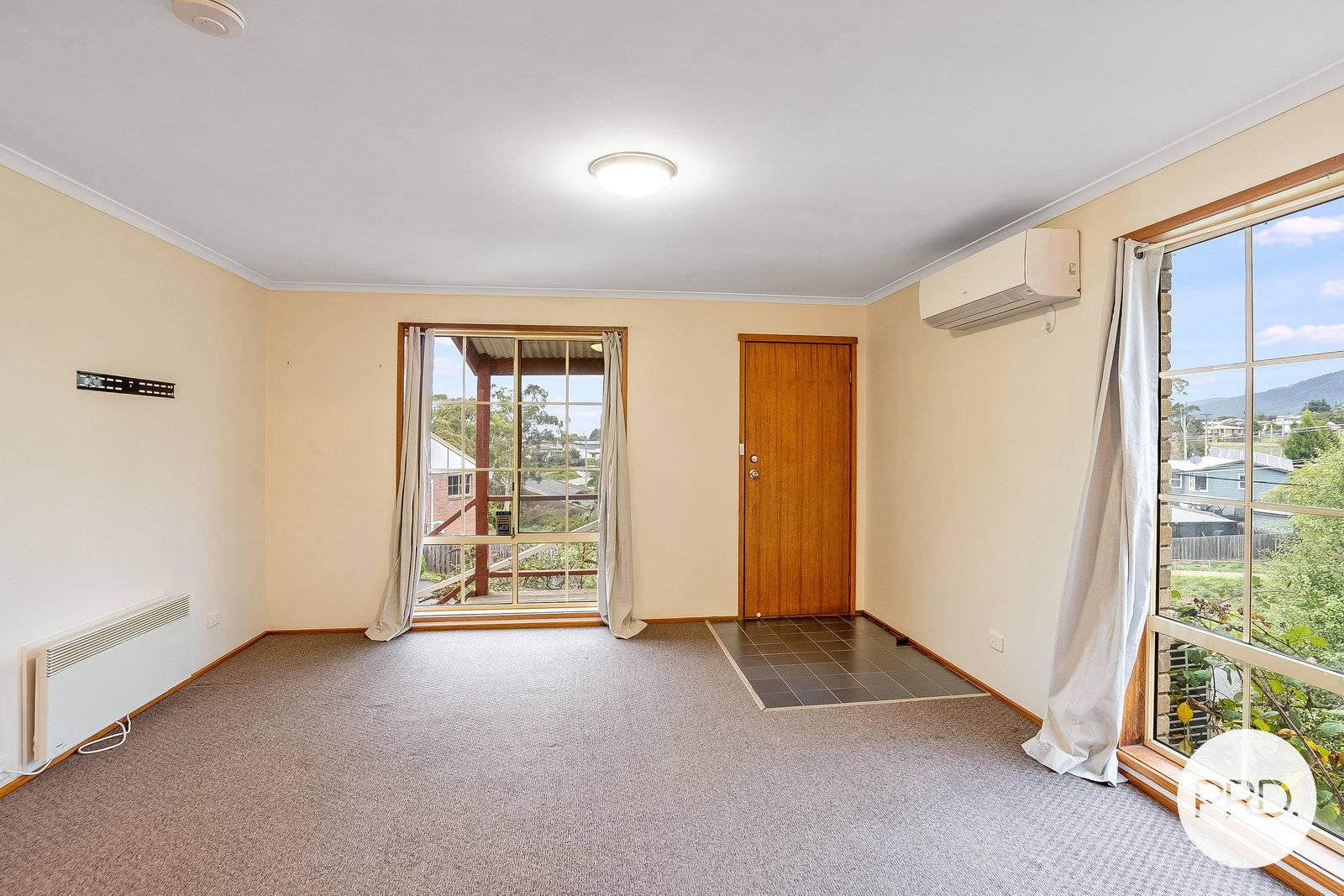 12/84 Hilton Road CLAREMONT 6