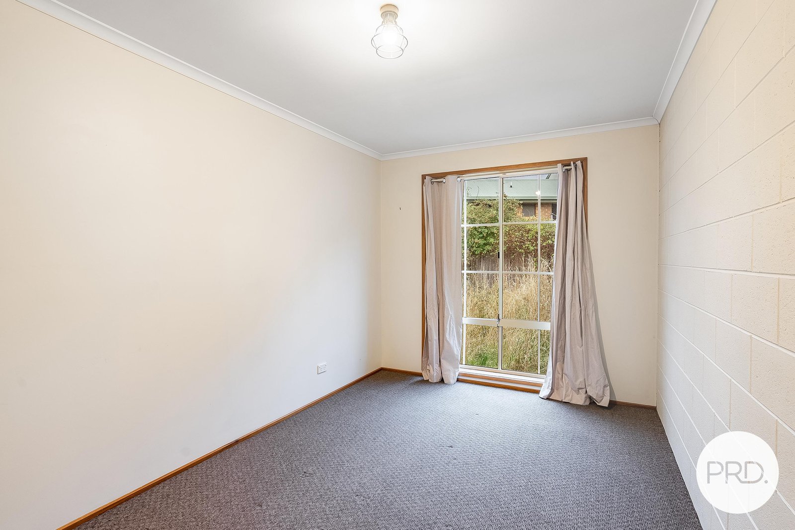 12/84 Hilton Road CLAREMONT 9