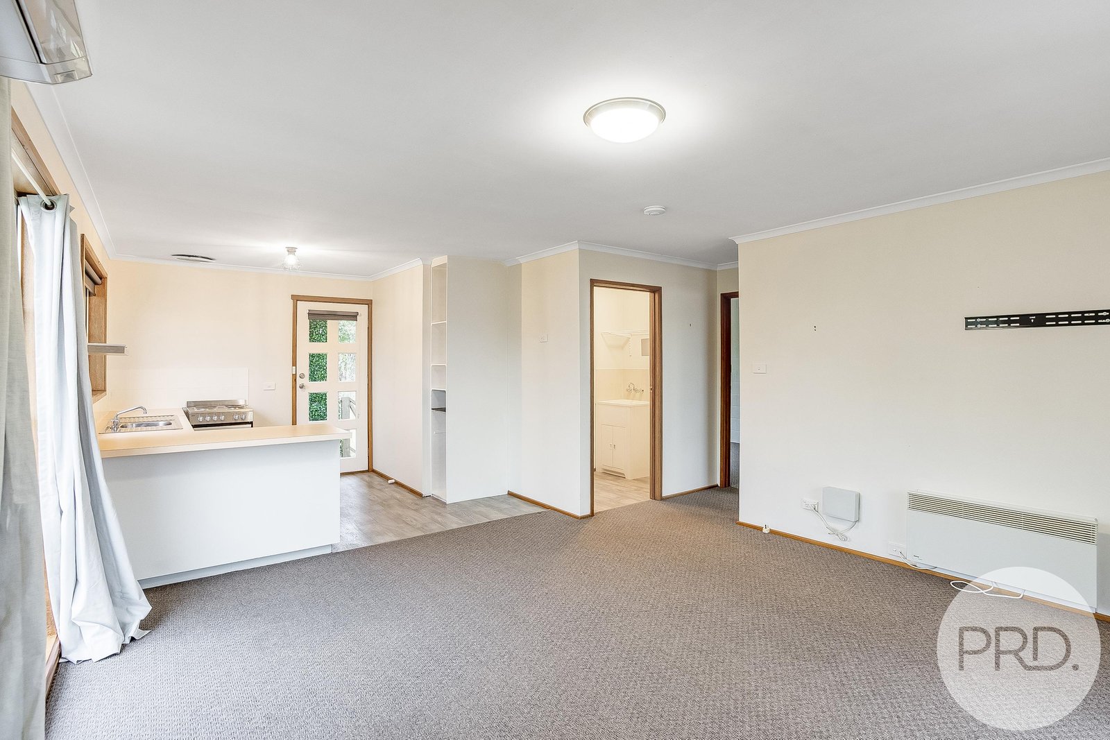 12/84 Hilton Road CLAREMONT 2