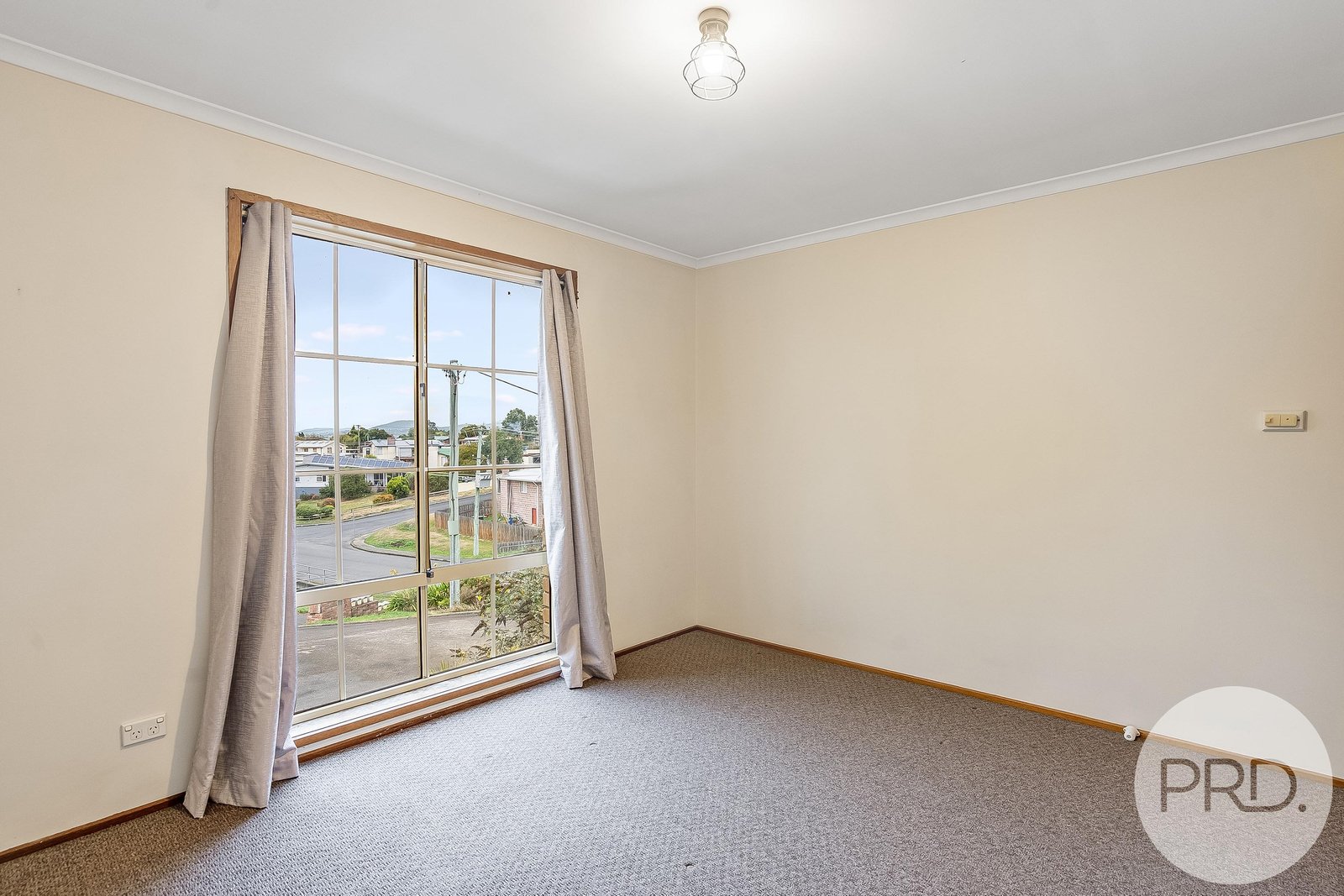 12/84 Hilton Road CLAREMONT 6