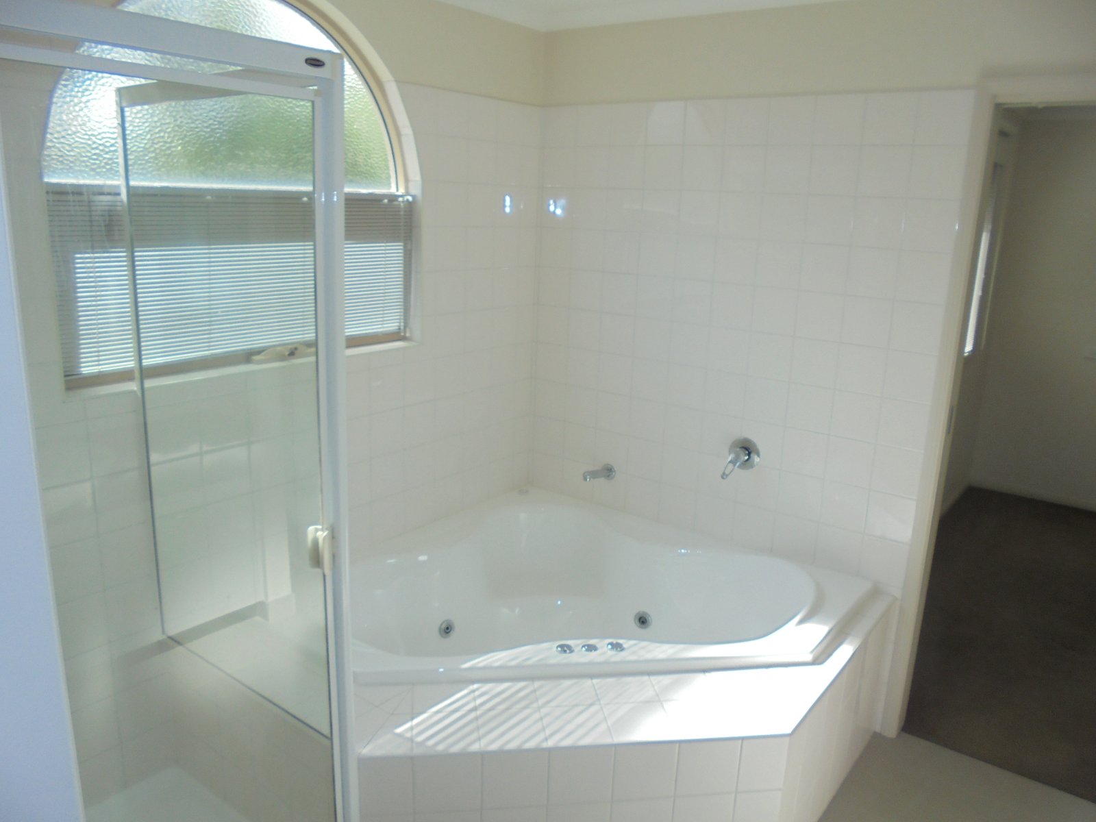 Gallery: 1/285 Huntingdale Road
