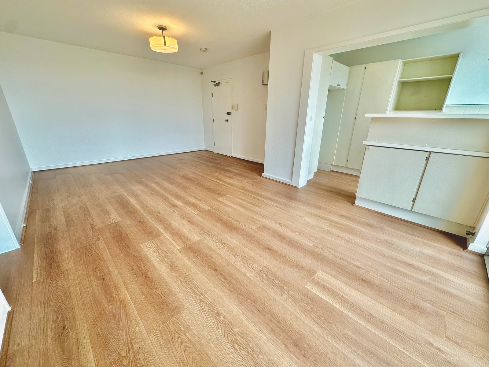 12/88 Wycombe Road NEUTRAL BAY 2