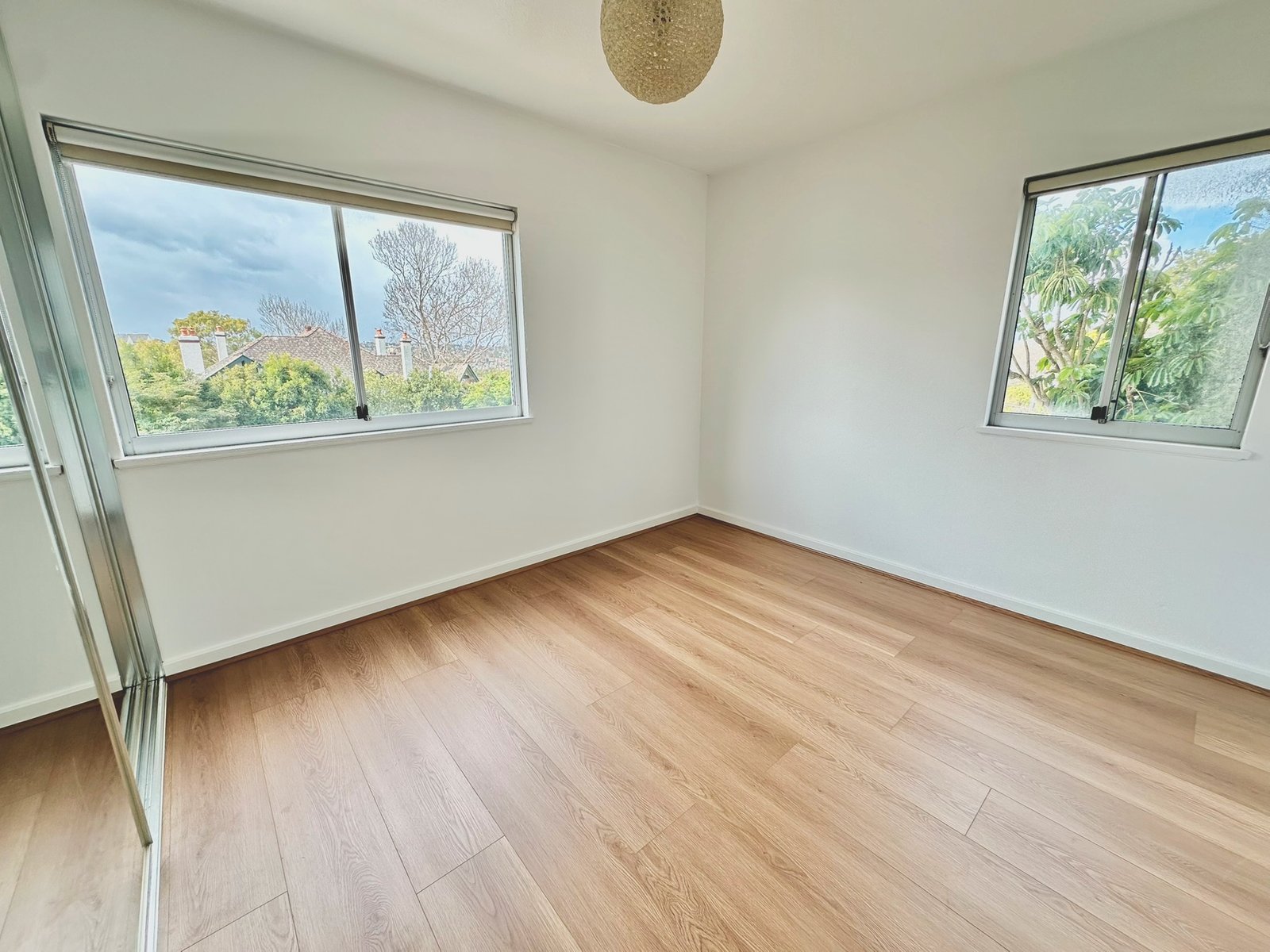 12/88 Wycombe Road NEUTRAL BAY 5