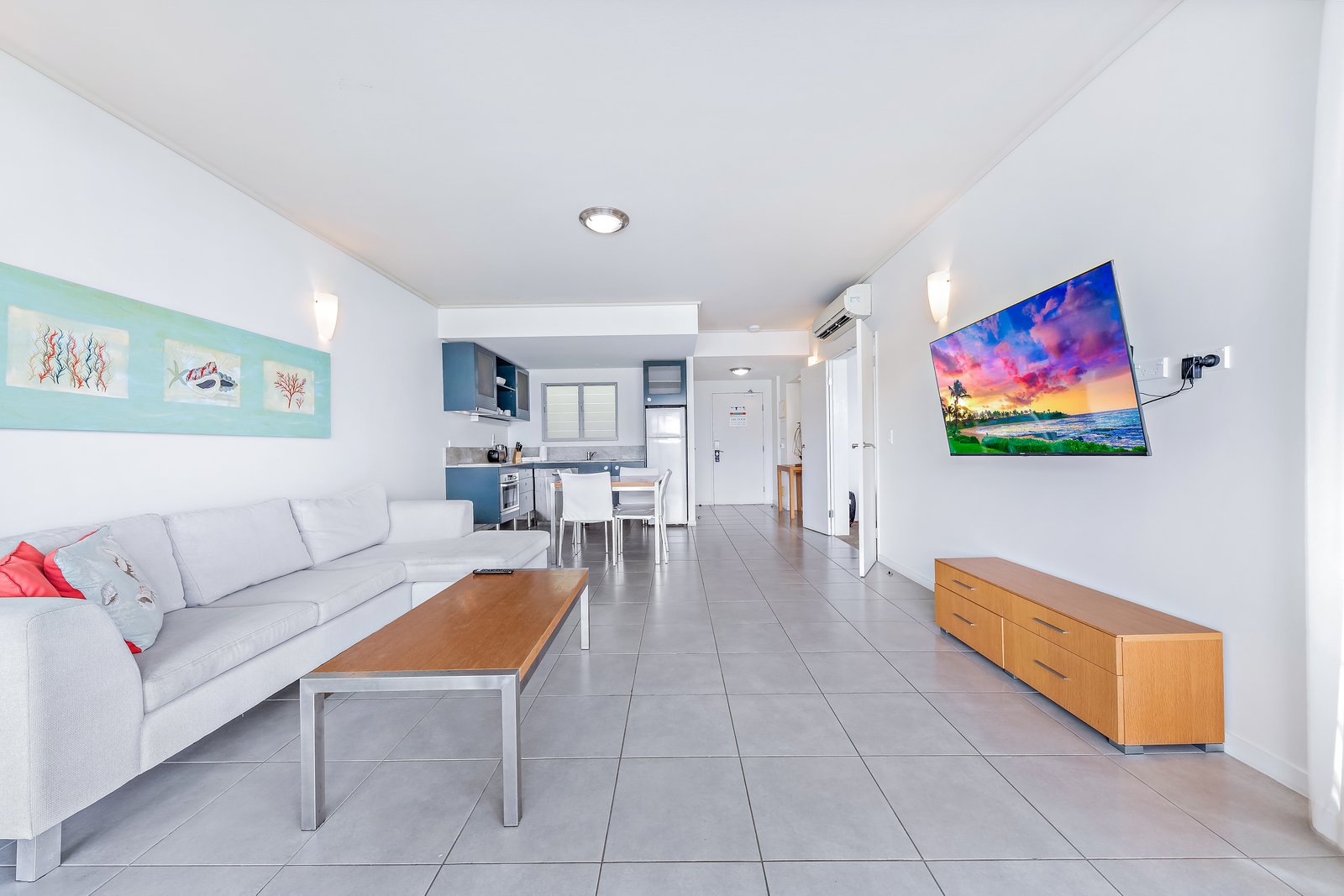 128/9a Hermitage Drive AIRLIE BEACH 5