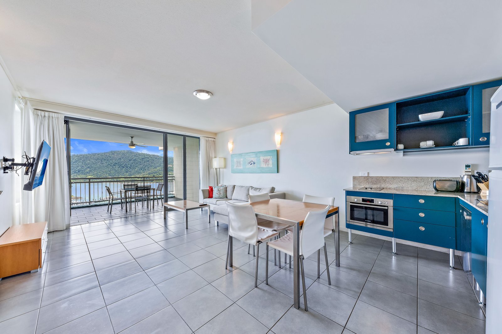 128/9a Hermitage Drive AIRLIE BEACH 6