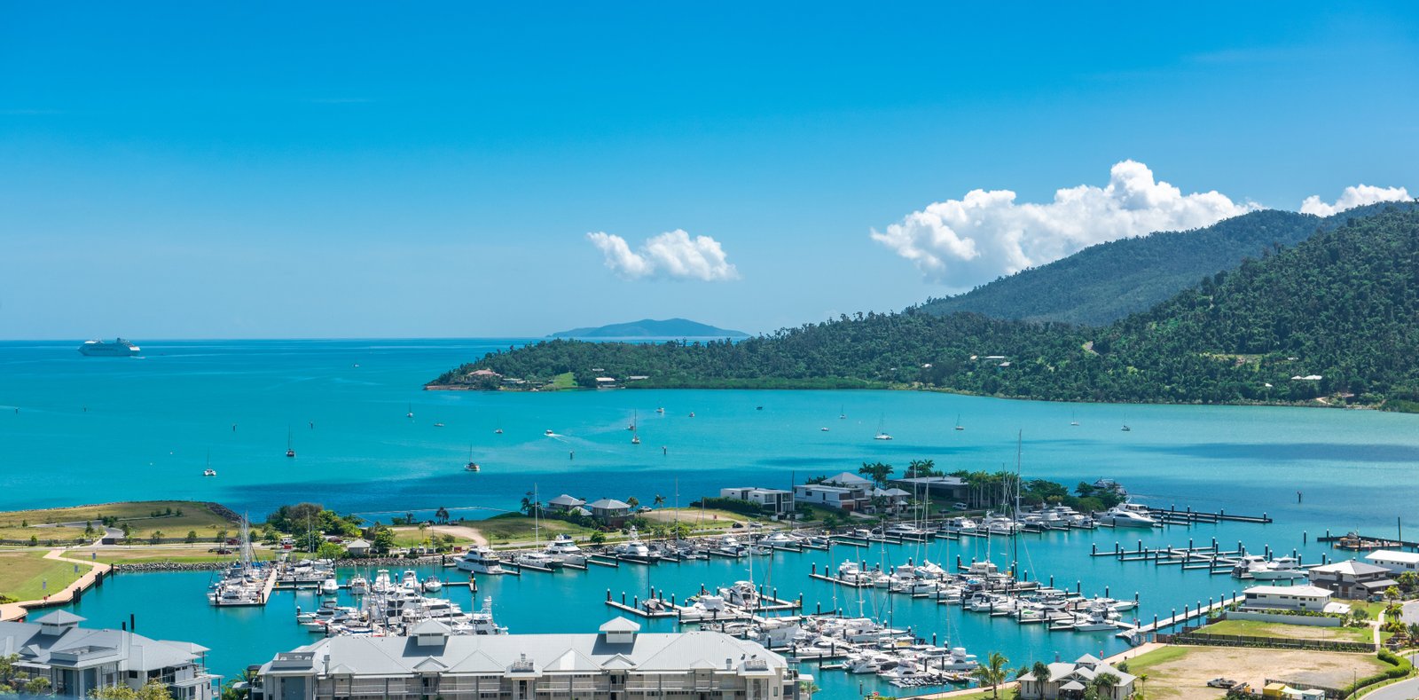 128/9a Hermitage Drive AIRLIE BEACH 14