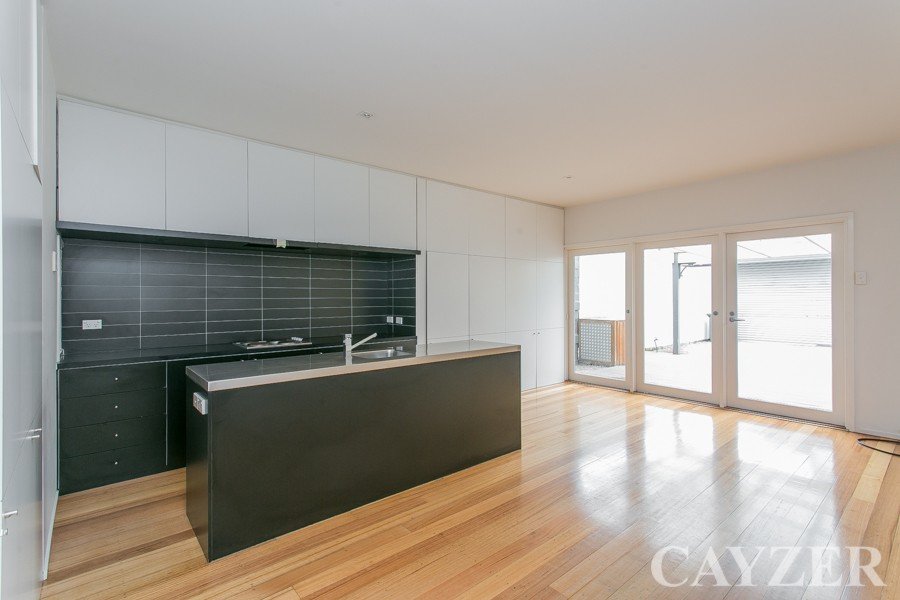 Gallery: 128A Pickles Street