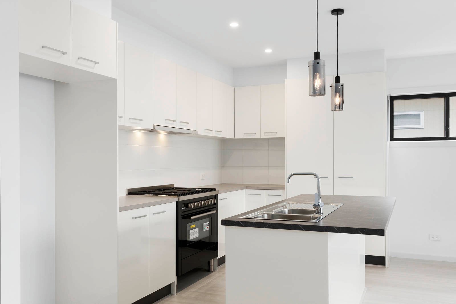 Real Estate and Property in 128b The Parade, Ocean Grove, VIC