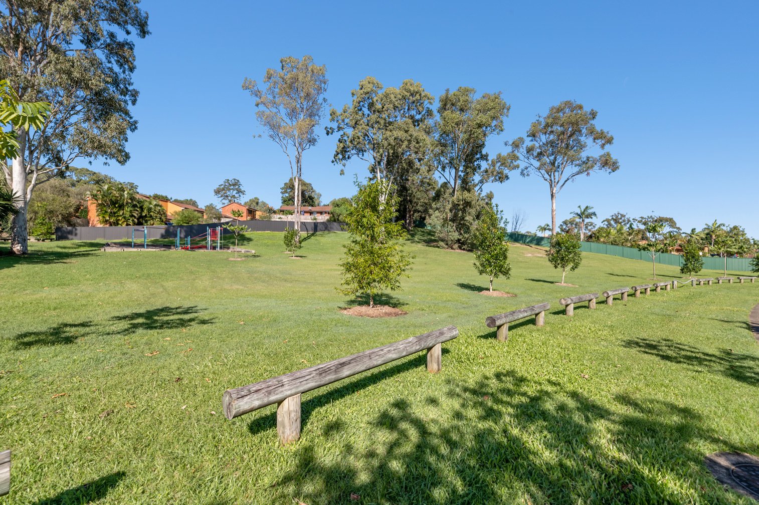 1/29-31 Golden Palms Court ASHMORE 21