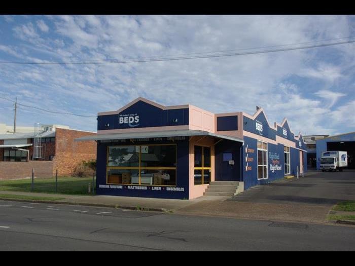 129 Adelaide Street MARYBOROUGH 8