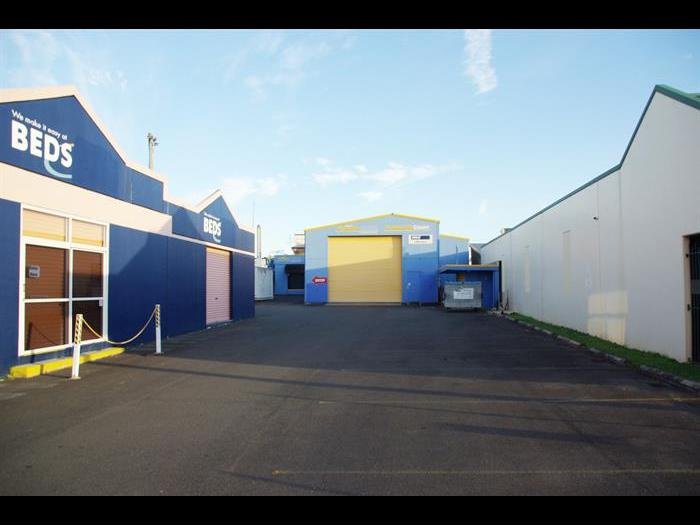 129 Adelaide Street MARYBOROUGH 9