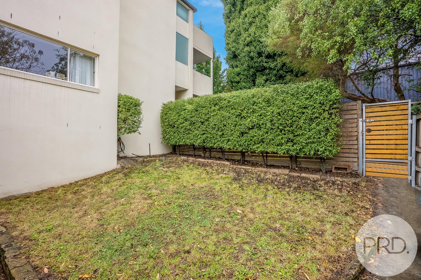 12/9 Augusta Road NEW TOWN 9