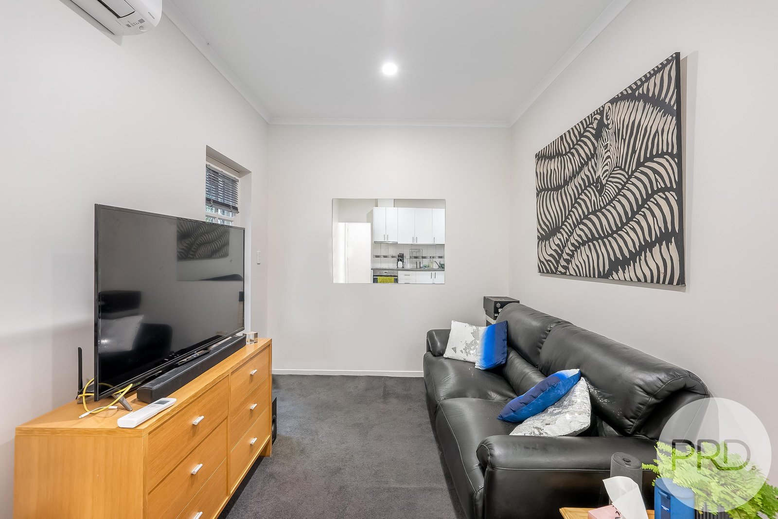 12/9 Augusta Road NEW TOWN 13