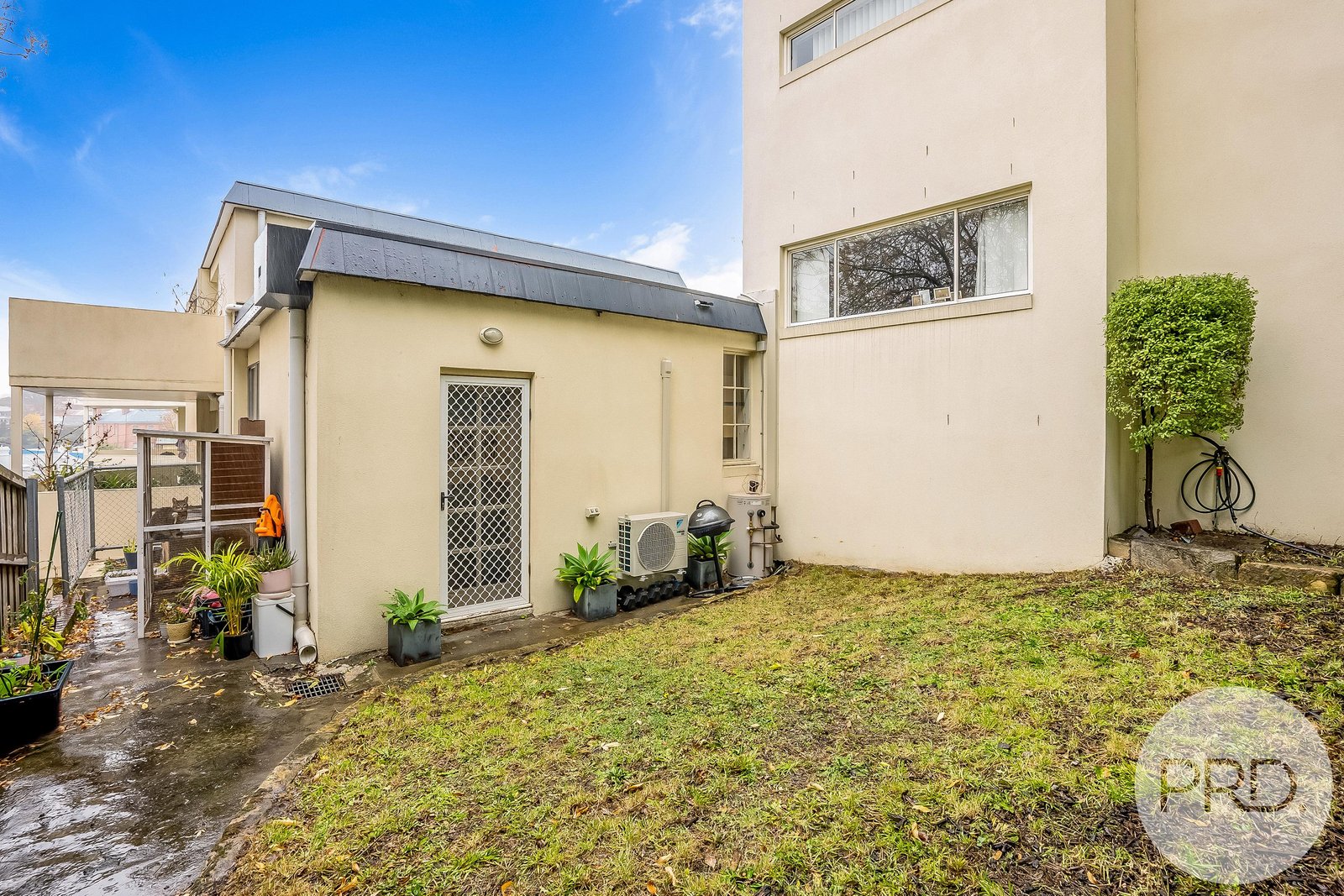 12/9 Augusta Road NEW TOWN 19