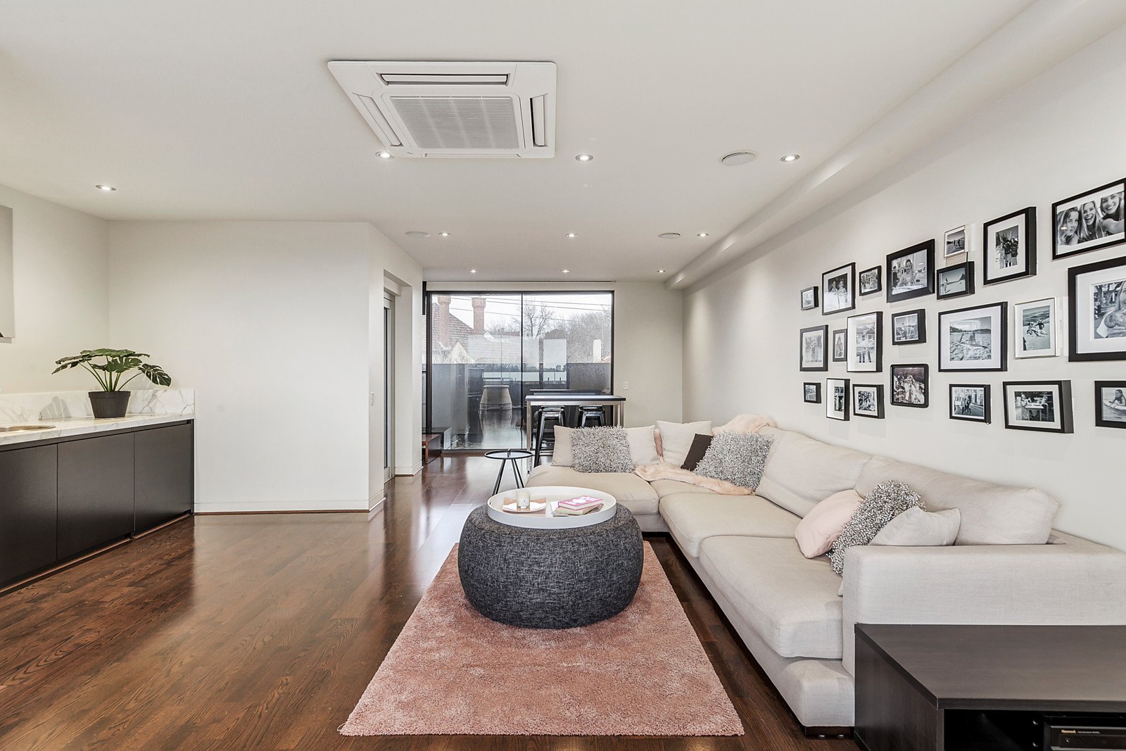 129 Canterbury Road, Toorak, VIC