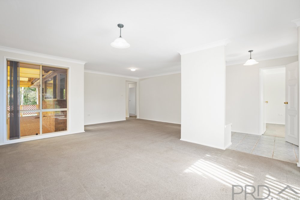 129 Denton Park Drive ABERGLASSLYN 7