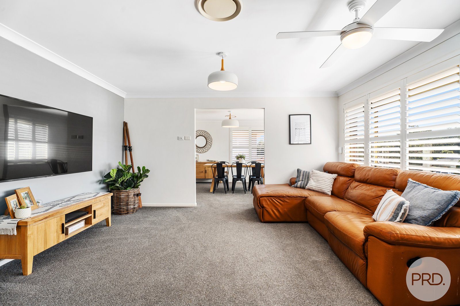 129 Port Stephens Drive SALAMANDER BAY 4