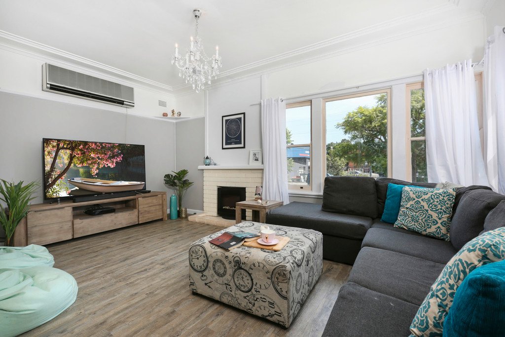 129 Prince Edward Drive DAPTO 5