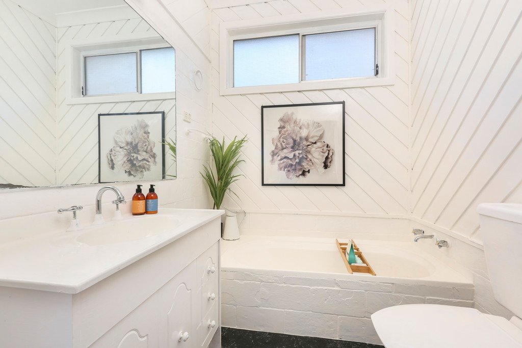 129 Prince Edward Drive DAPTO 6