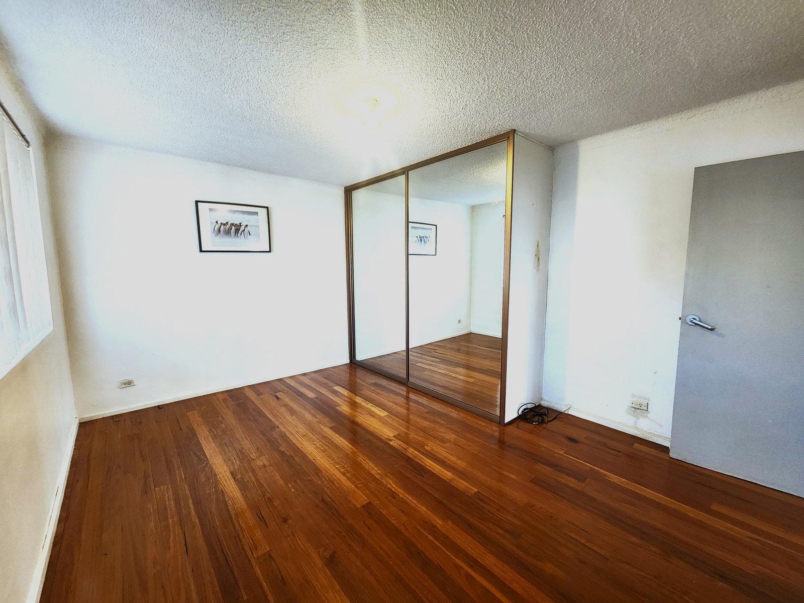 12/9 Secant Street LIVERPOOL 4