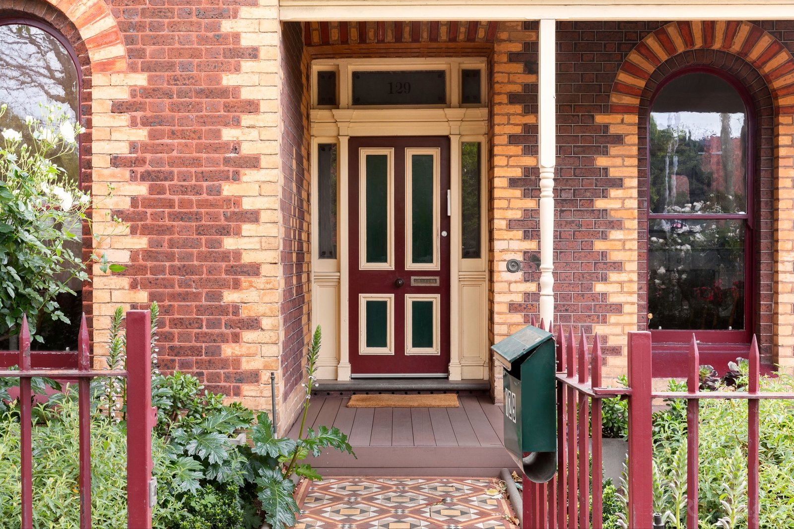 Real Estate and Property in 129 Wellington Street, St Kilda, VIC